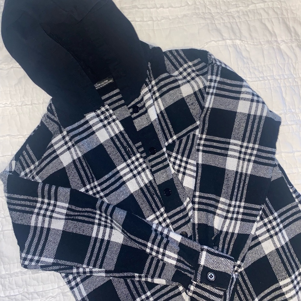 Shipwreck Ltd hooded flannel